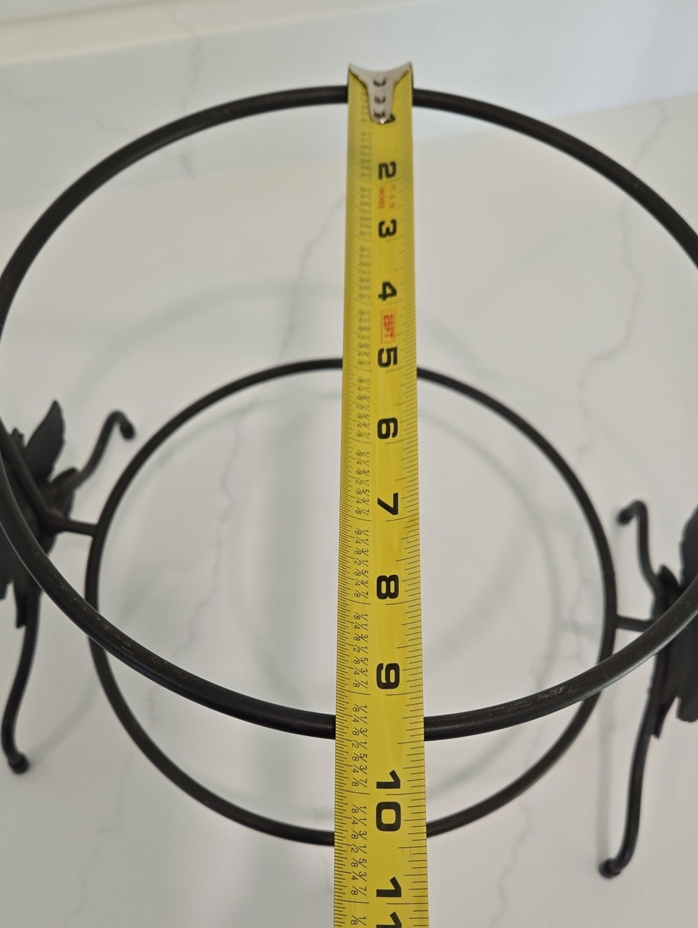 Longaberger Wrought Iron Pie Server Rack - Picture 7 of 9